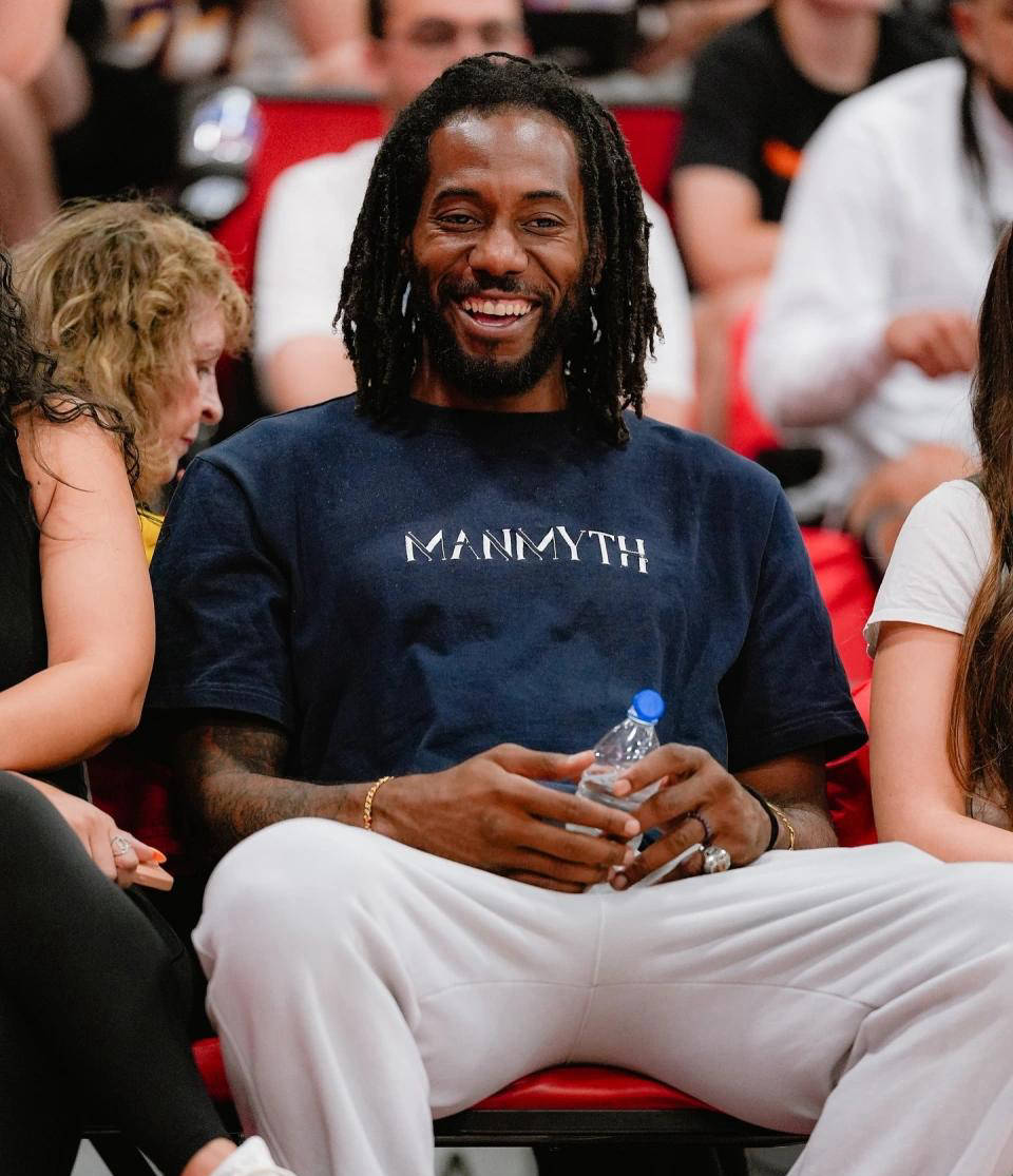 基德：球队非常需要莱夫利，希望他能早日明确治疗方案