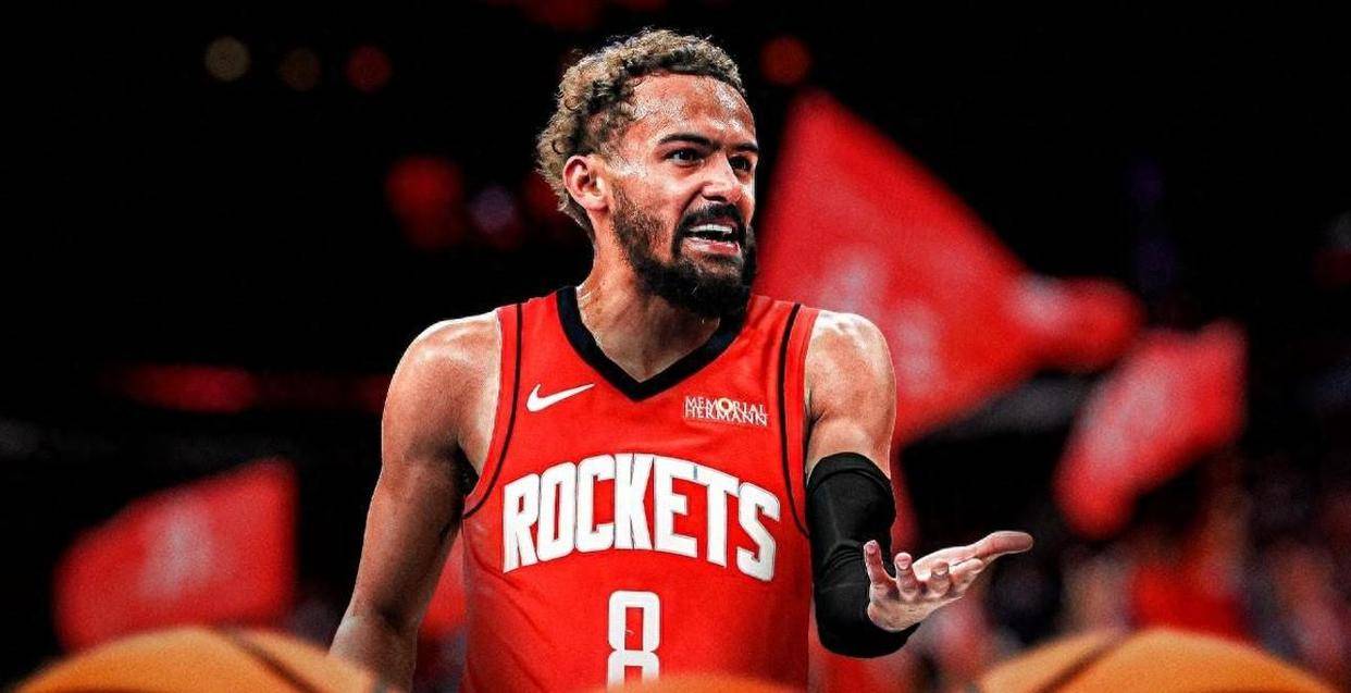 美记：德拉蒙德受伤后在球员通道坐上了轮椅