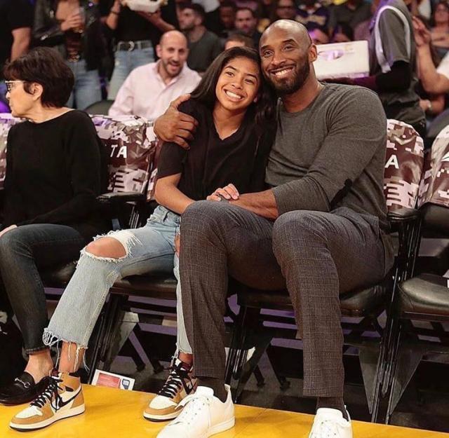 官方：荷甲第14轮阿贾克斯vs格罗宁根将于周二闭门进行