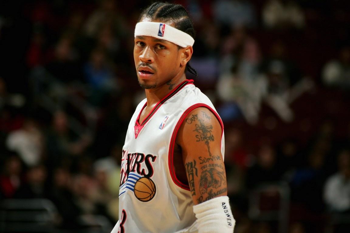 凯文-麦卡利斯特：当然想参加世界杯，阿根廷右后卫竞争很激烈