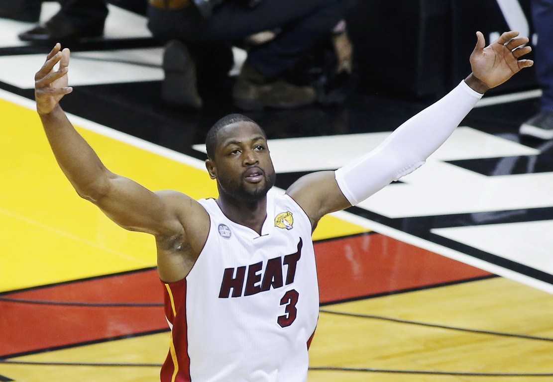 勇士球队助攻率高，全队配合默契